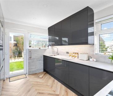 2 bedroom detached bungalow to rent - Photo 5