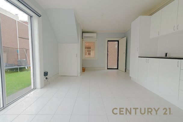 Private & Peaceful Living in a Prime Dandenong Location - Photo 1