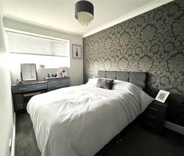 2 bedroom maisonette to rent - Photo 4