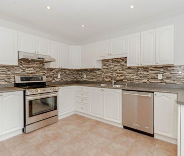 For Lease - 2543 Nettlecreek Crescent, Oakville, Ontario - Photo 5