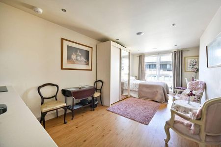 Studio to rent - Photo 4