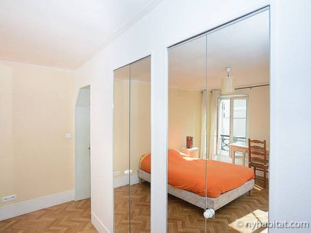 Logement à Paris, Location meublée - Photo 3