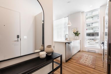 1230 Av De La Croisée, Terrebonne, QC - Photo 2