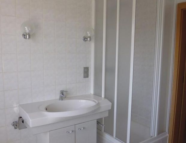 Besonderer Grundriss! Große Familienwohnung nahe Gymnasium! - Foto 1