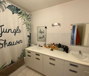 Location Appartement 3 pièces 72m² - Photo 5