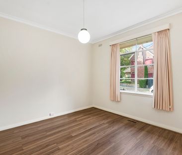 26 Walbundry Avenue, Balwyn North VIC 3104 - House For Rent | Domain - Photo 2