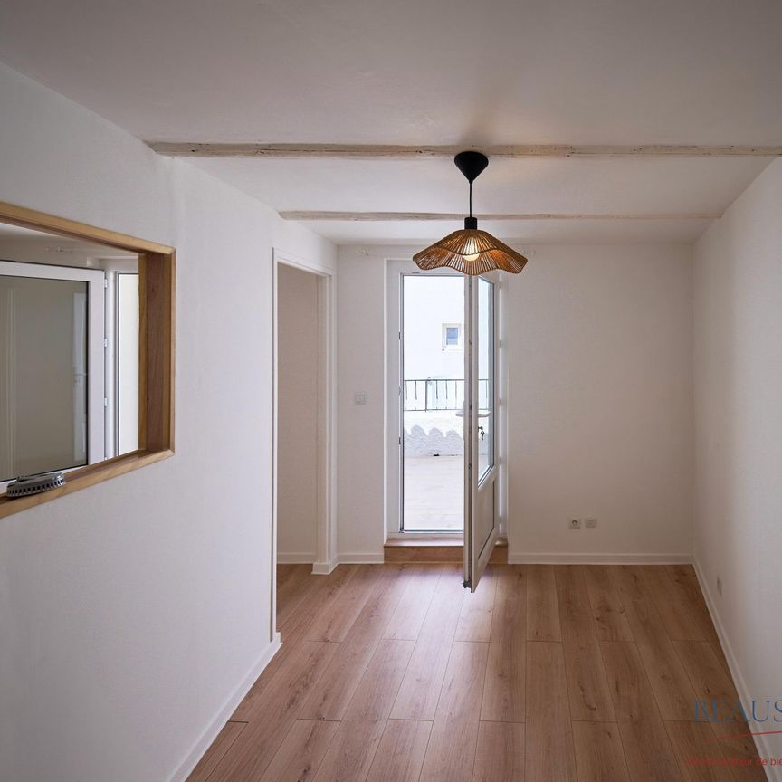 Location Appartement 3 pièces 50m² LE BEAUSSET 83330 - Photo 1