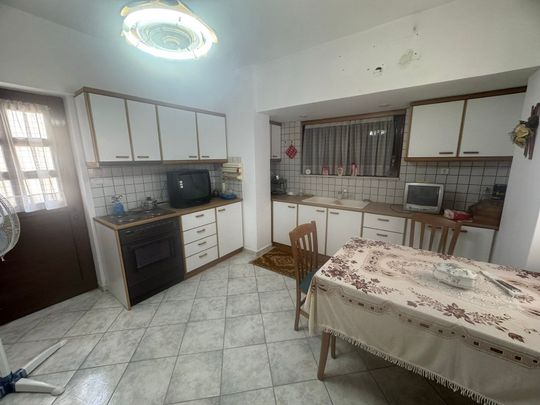 Διαμέρισμα για ενοικίαση Κέντρο (Σικυώνα) - Photo 1