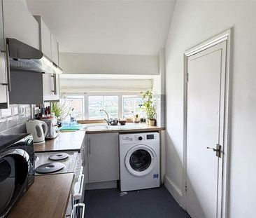 House share to rent - Photo 4