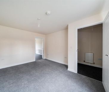 2 bedroom semi-detached house to rent - Photo 6