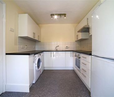 3 bedroom townhouse to rent - Photo 5