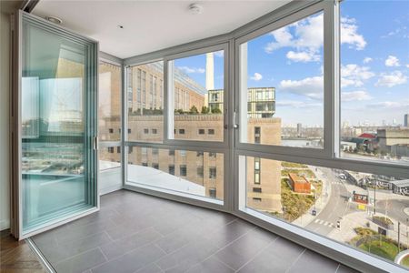 An incredible two bedroom apartment located in the exciting new development within the iconic Battersea Power Station. - Photo 4