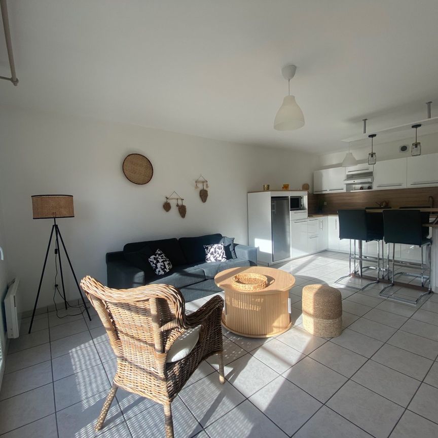 Location Appartement 2 pièces 46m² ARES 33740 - Photo 1