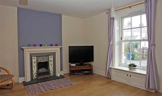 Garth Road, Bangor, Gwynedd, LL57 - Photo 1