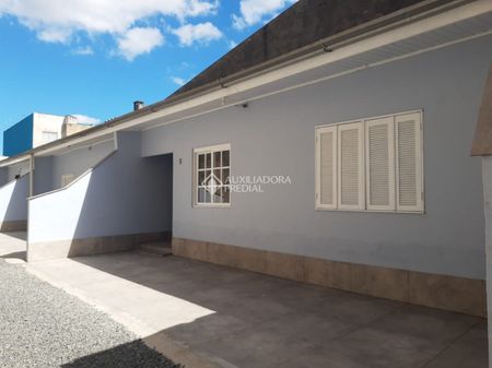 Casa com 2 quartos e 40m² para alugar em Vila Parque Brasília, Cachoeirinha. - Foto 4
