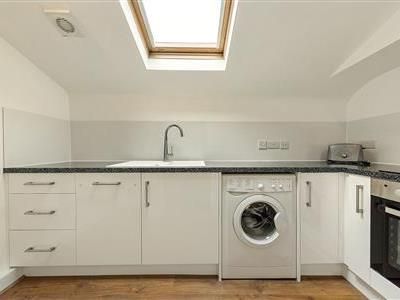 Cavendish Road, SW12 - Photo 2