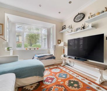 3 bedroom semi-detached house to rent - Photo 4