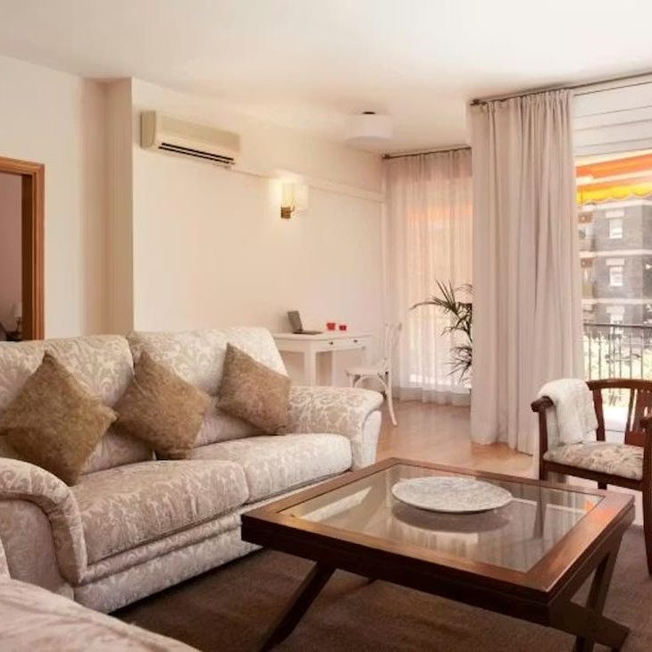 Avinguda de Mistral, Barcelona, Catalonia 08015 - Photo 1