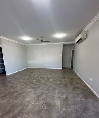 Modern 4-Bedroom Home with Study - Photo 1