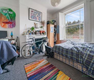 5 bedroom terraced house to rent - Photo 4