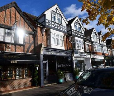 Bedroom Maisonettet Floor In Cranleigh, GU6 - Photo 3
