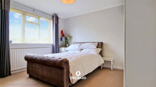 3 bedroom semi-detached house to rent - Photo 1