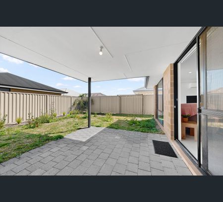 14A Palmerston Loop, Hilbert, WA 6112 - Photo 4