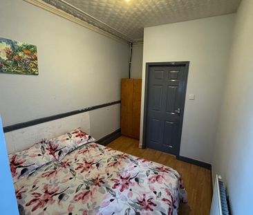 3 Bed Flat, Walthamstow, E17 - Photo 1