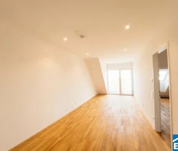 Attraktive 2-Zimmer-Wohnung mit großzügigem Balkon - Ihr neues Zuhause in Simmering! - Foto 1