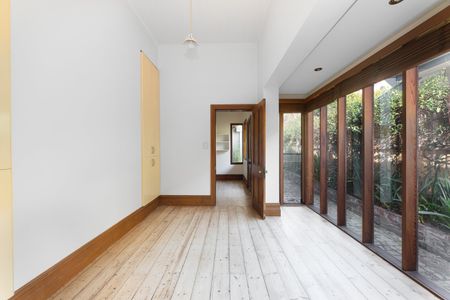 48 Kerr Street, Fitzroy VIC 3065 - Photo 2