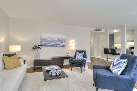 1212 avenue des Pins Ouest, Montréal, QC - Photo 2