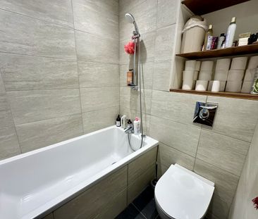 Location Appartement 3 pièces 50m² AIX EN PROVENCE 90ème - Photo 4