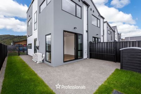 9 Beau Vite Lane, Wallaceville, Upper Hutt - Photo 2