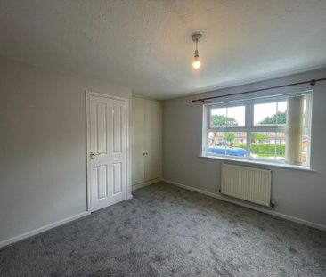 2 bedroom semi-detached house to rent - Photo 5