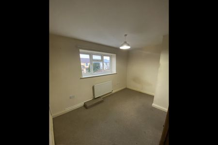 Room in a Shared House, Swiss Road, BS3 - Photo 3