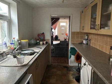 3 bedroom house to rent - Photo 2