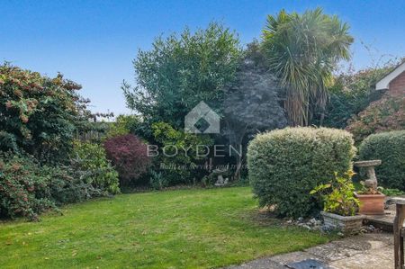 2 bedroom bungalow to rent - Photo 2