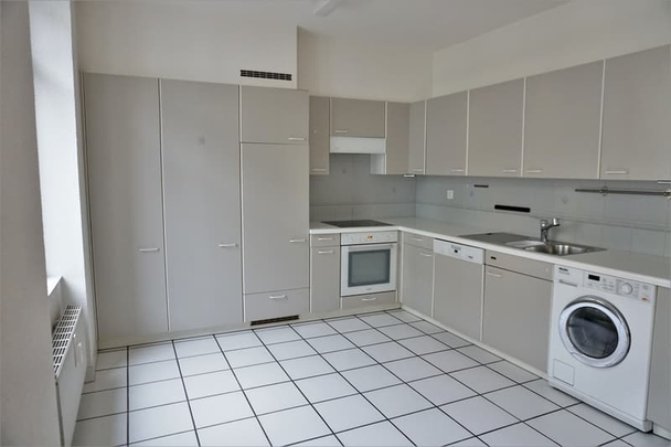 "3-Zimmer-Wohnung mit grossem Balkon und Terrasse" - Photo 1