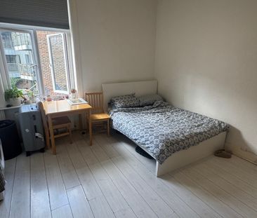 Studio Flat, Hornsey Road, N19 - Photo 2