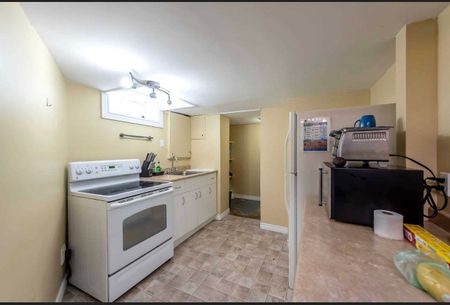 For Lease - 90 Tupper Drive Unit# Bsmt, Thorold, Ontario - Photo 4