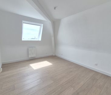 Location Appartement 3 pièces 65m² ARMENTIERES 59280 - Photo 4