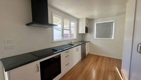 Ever so Central and Spacious. - Photo 3