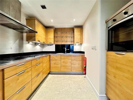 1 bedroom apartment to rent - Photo 3