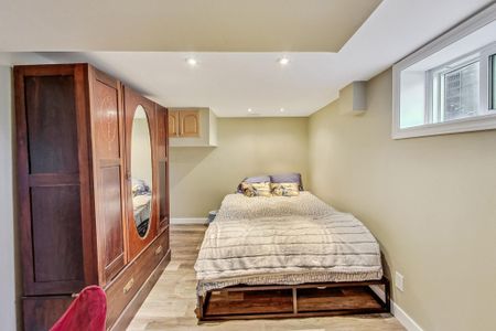 For Lease - 1 Milne Avenue, Toronto, Ontario - Photo 3