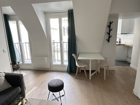SUPERBE APPARTEMENT MEUBLE LUMINEUX QUARTIER CHATELET LES HALLES - Photo 2