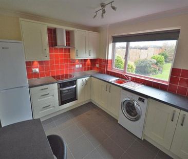3 Bedroom Semi Detached To Let - Photo 5