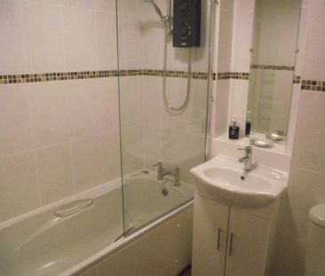 Stokes Lane, Plymouth, PL1 - Photo 4