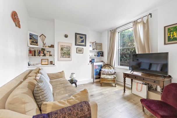 Price £2,500 pcm - Available Now - Unfurnished - Photo 1