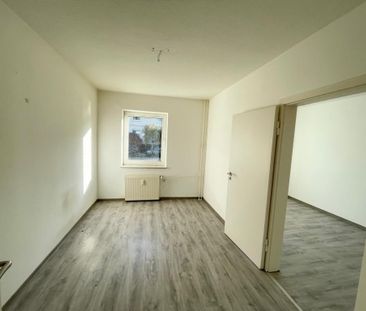 Tolle 4 Zimmer im Erdgeschoss mit Balkon! Wohnen in der Becke in Hemer - Foto 1