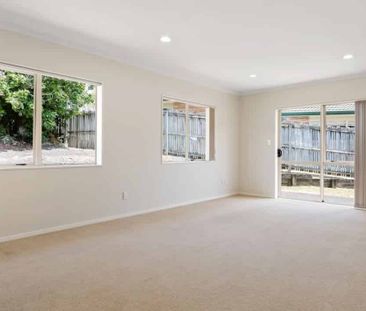 A modern 2 bedroom flat - Photo 1